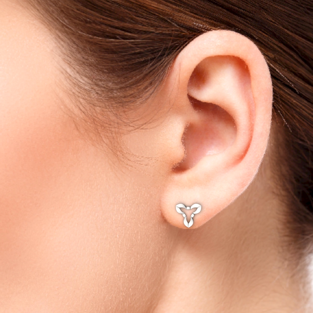 praeesse inverse triangle earrings